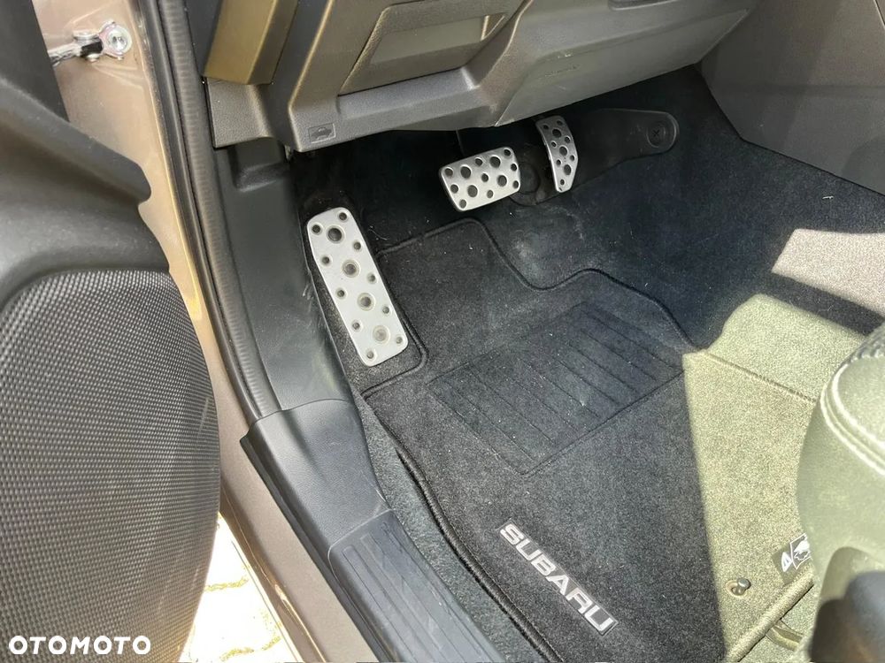 Subaru Forester 2.0i-L Exclusive (EyeSight) Lineartronic - 18