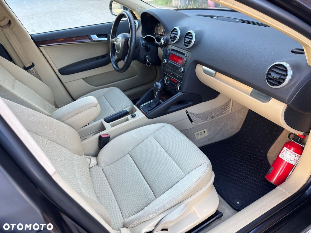 Audi A3 Sportback - 11