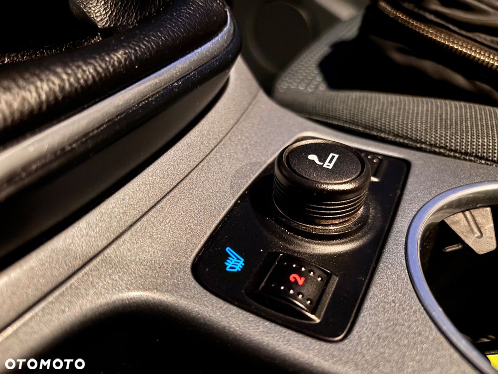 Ford C-MAX 1.6 TDCi Start-Stop-System Champions Edition - 15