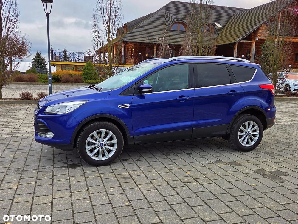 Ford Kuga 2.0 TDCi 2x4 Titanium - 5