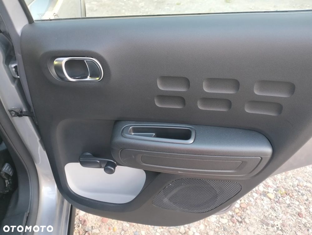 Citroën C3 1.2 PureTech Shine - 13