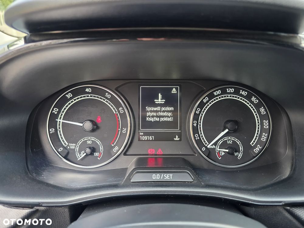 Skoda Fabia 1.0 TSI Ambition - 25