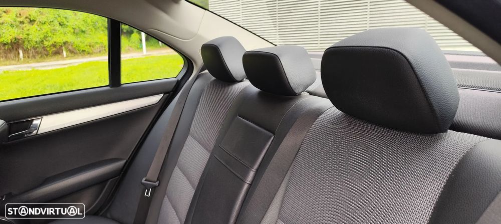 Mercedes-Benz C 220 CDi Avantgarde - 12