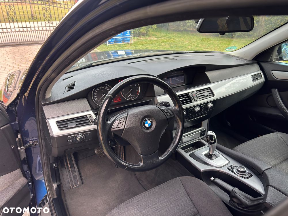 BMW Seria 5 520d Edition Lifestyle - 9