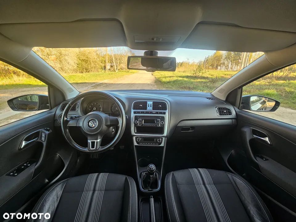 Volkswagen Polo 1.2 TSI Blue Motion Technology MATCH - 20