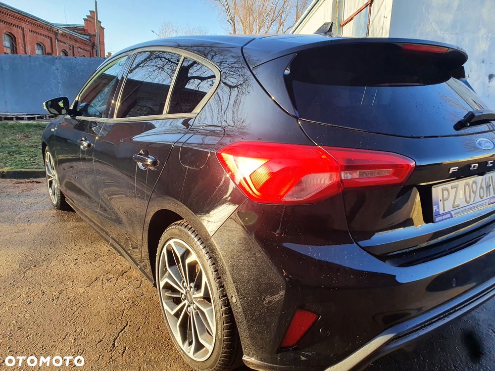 Ford Focus 1.5 EcoBlue STart-Stopp-System ST-LINE X - 6