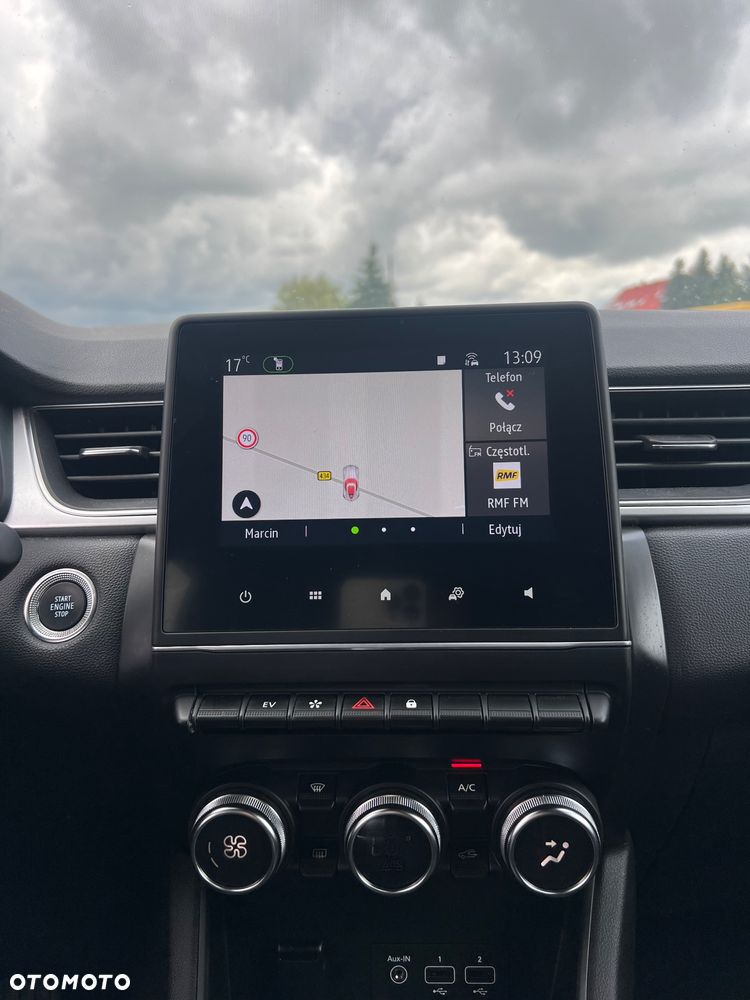 Renault Captur - 10