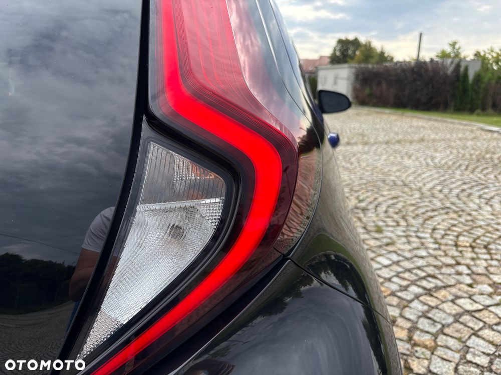Toyota Aygo X Business Edition - 10