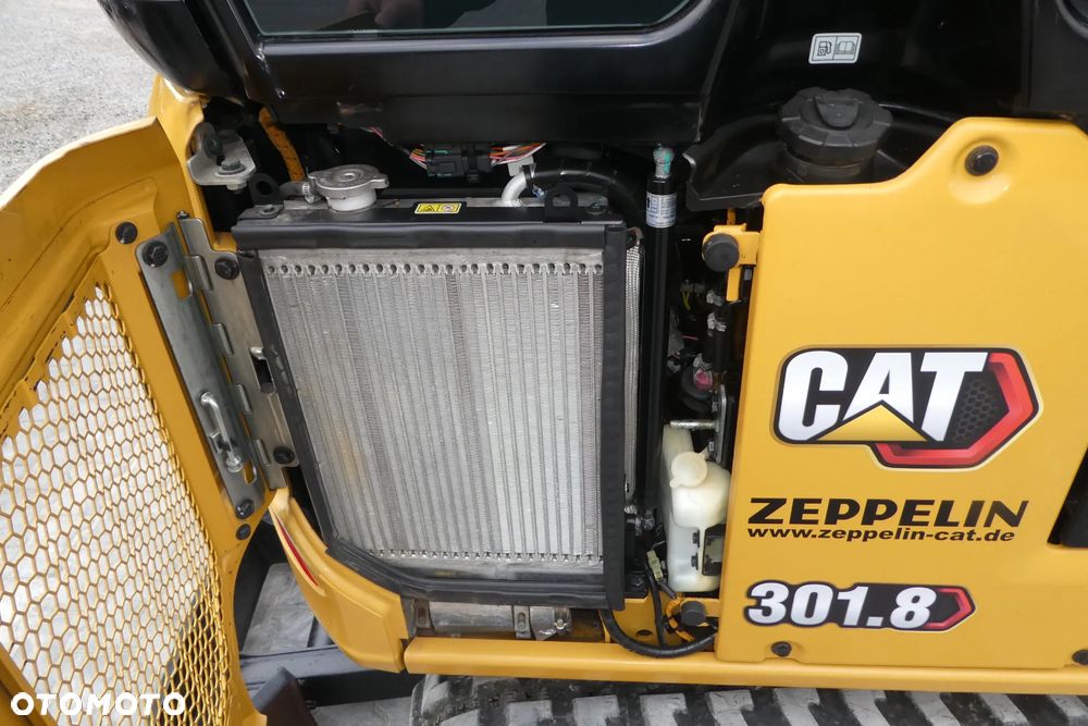 Caterpillar 301,8 - 16