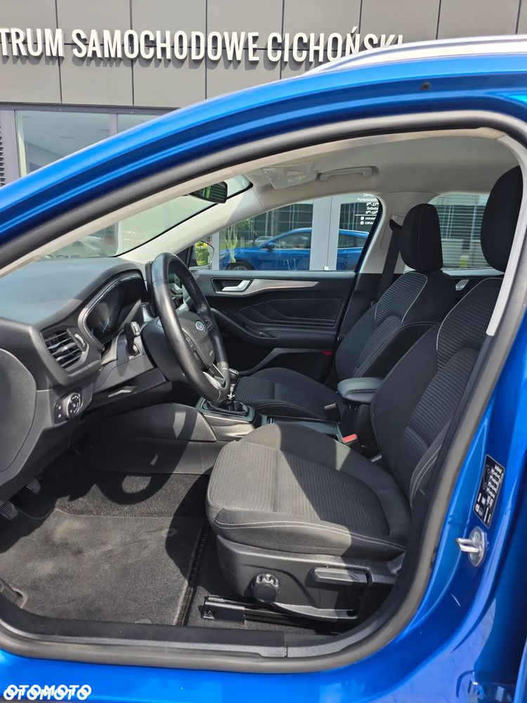 Ford Focus 1.0 EcoBoost Titanium Design - 22