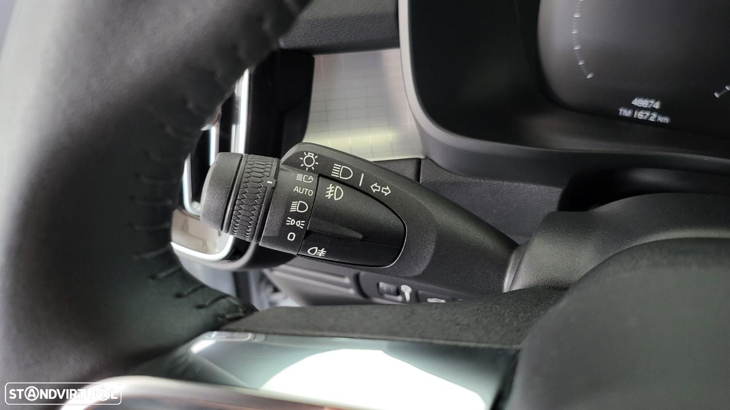Volvo XC 40 1.5 T5 PHEV R-Design Expression - 18