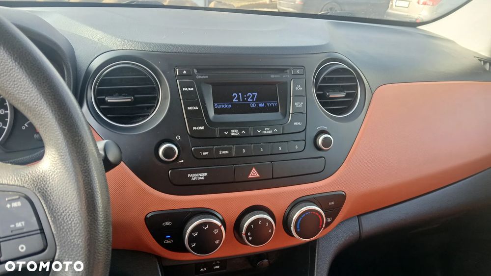 Hyundai i10 1.0 Black Line - 13