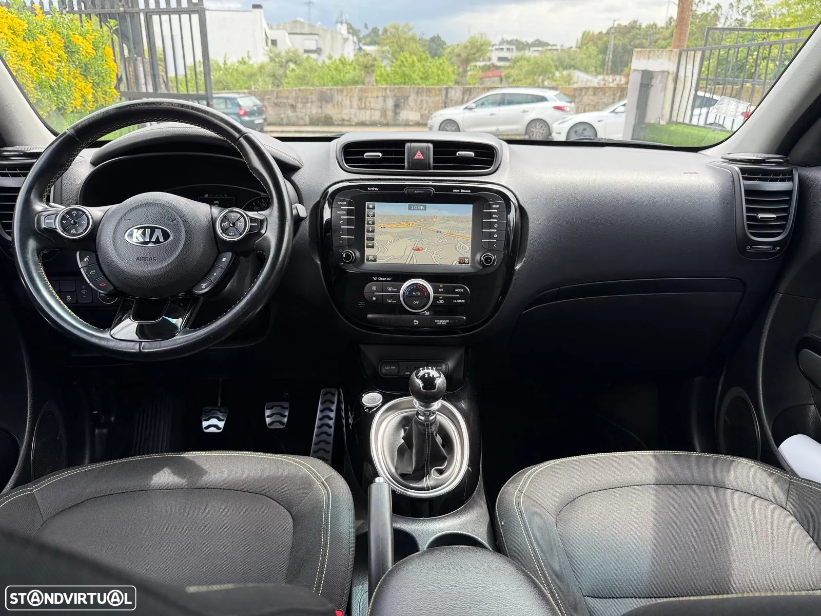 Kia Soul 1.6 CRDi TX - 8