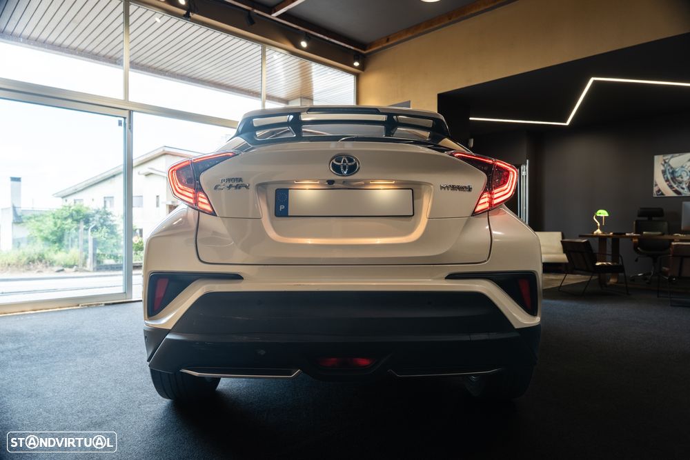 Toyota C-HR 1.8 HSD Exclusive+P.Luxury - 4