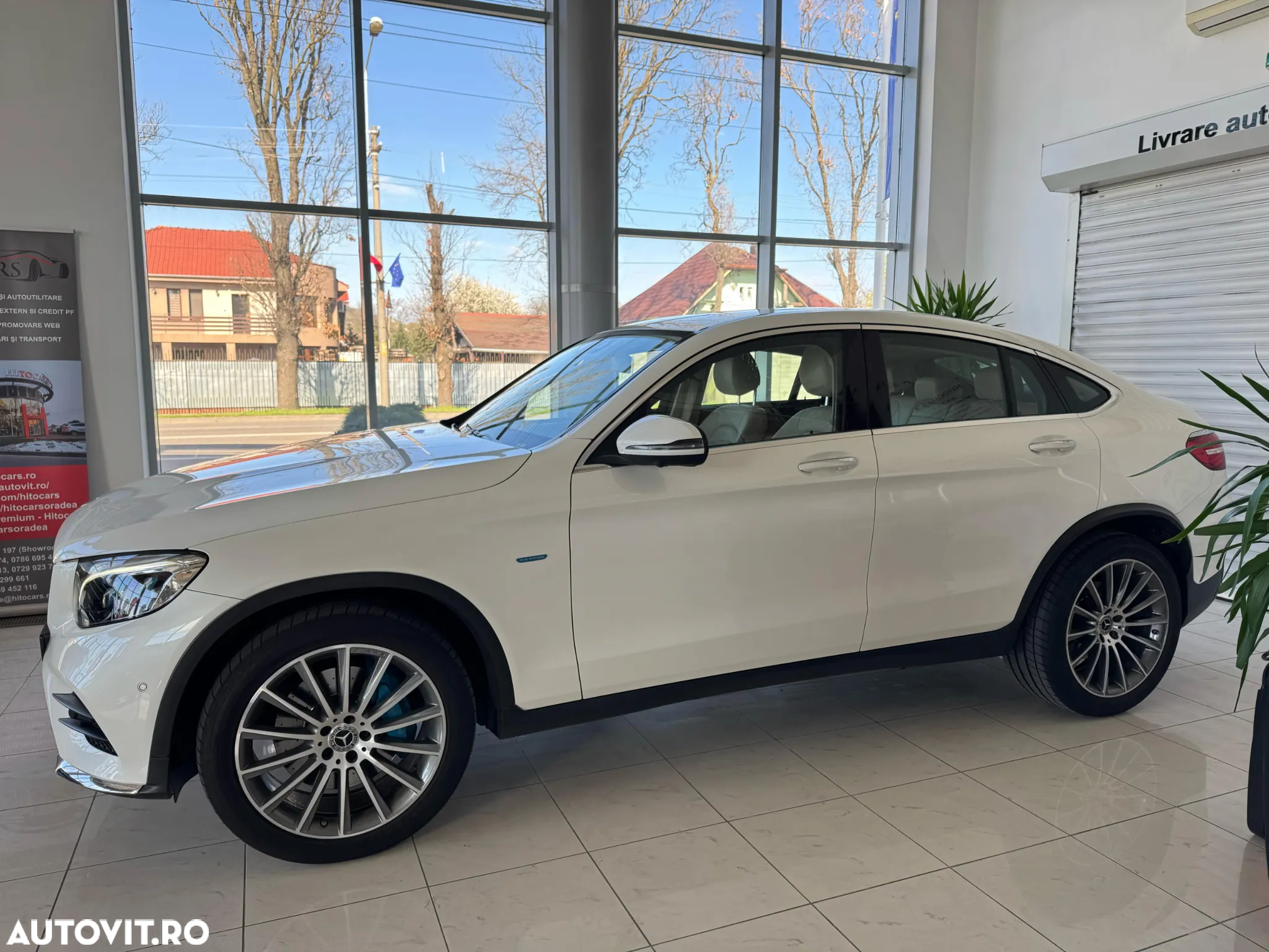 Mercedes-Benz GLC 350 e 4MATIC - 4