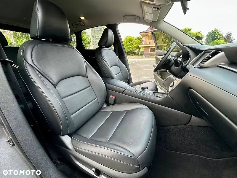 Infiniti QX50 - 25