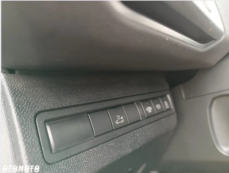 Peugeot 5008 2.0 BlueHDI GT S&S EAT8 - 6