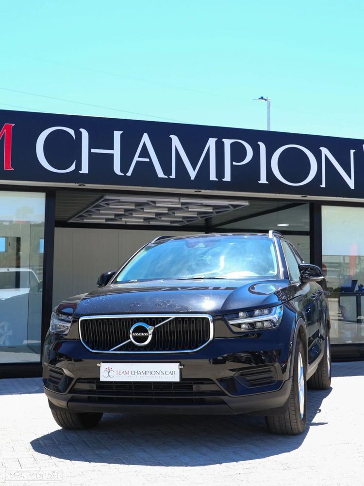 Volvo XC 40 2.0 D3 - 1