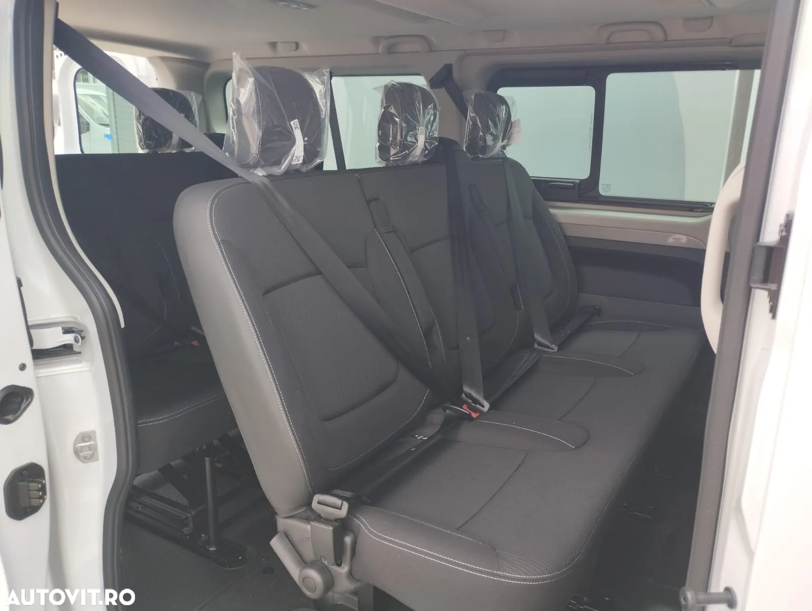 Renault Trafic Combi 2.0 Blue dCi 150 S&S L2 8+1 Zen - 5