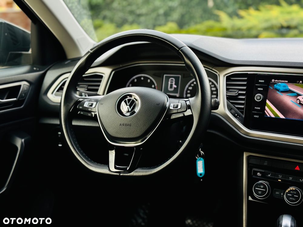 Volkswagen T-Roc 1.5 TSI ACT OPF DSG IQ.DRIVE - 17