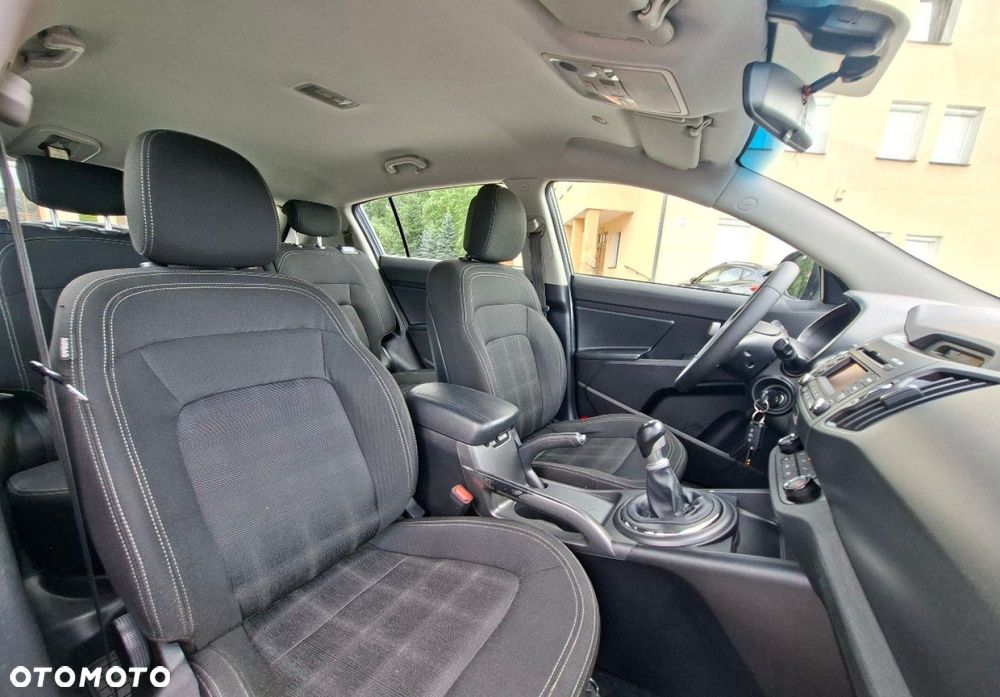 Kia Sportage - 16