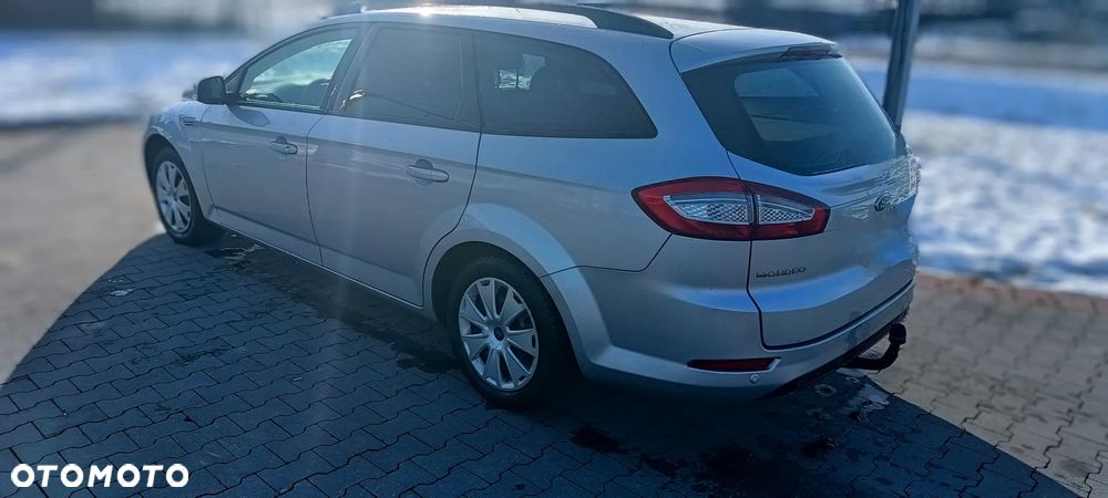 Ford Mondeo - 4