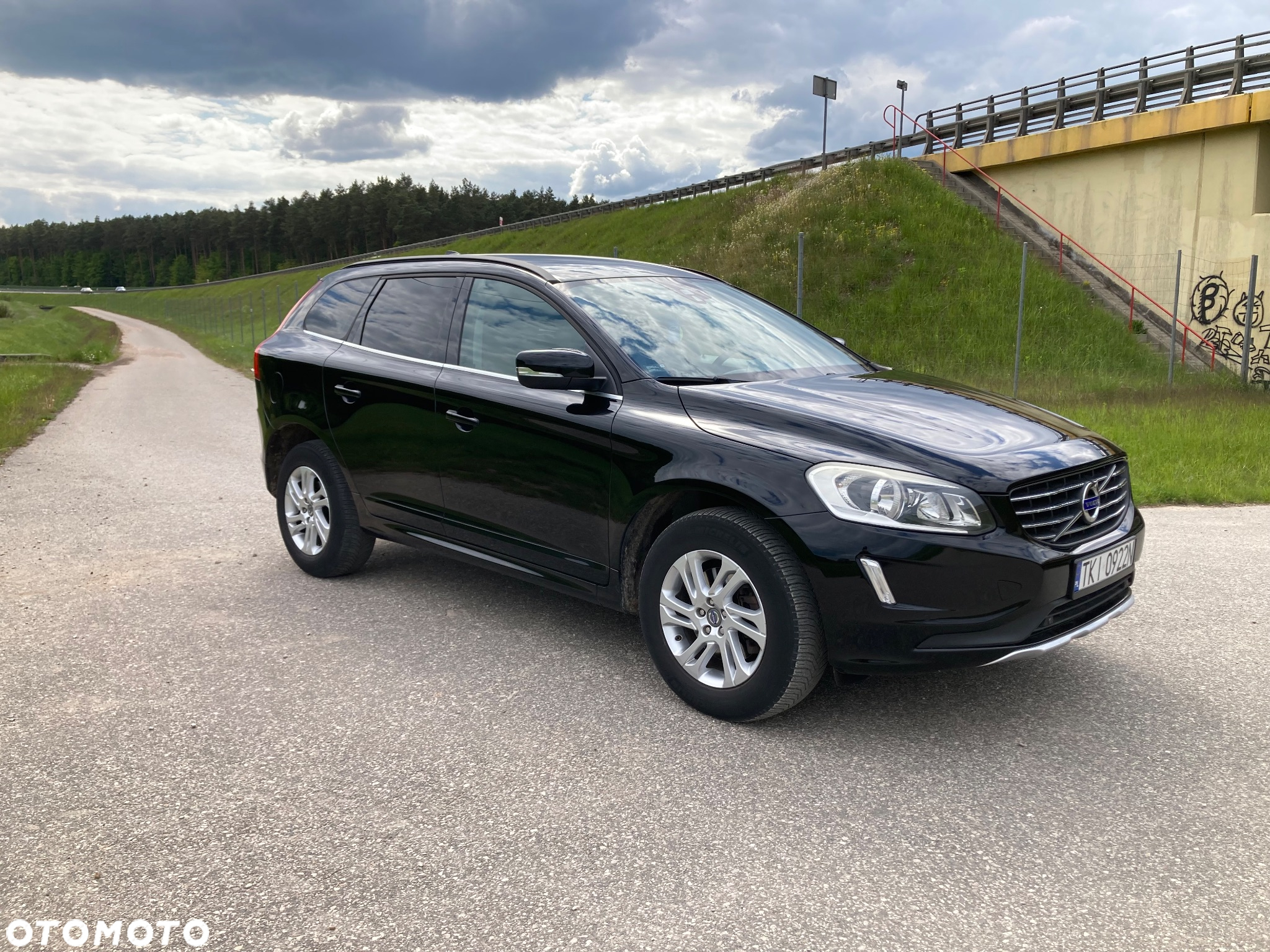 Volvo XC 60 D4 Drive-E Momentum - 6