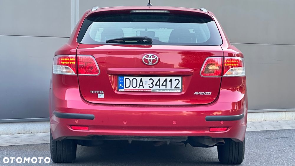 Toyota Avensis 2.0 D-4D 2010 - 5