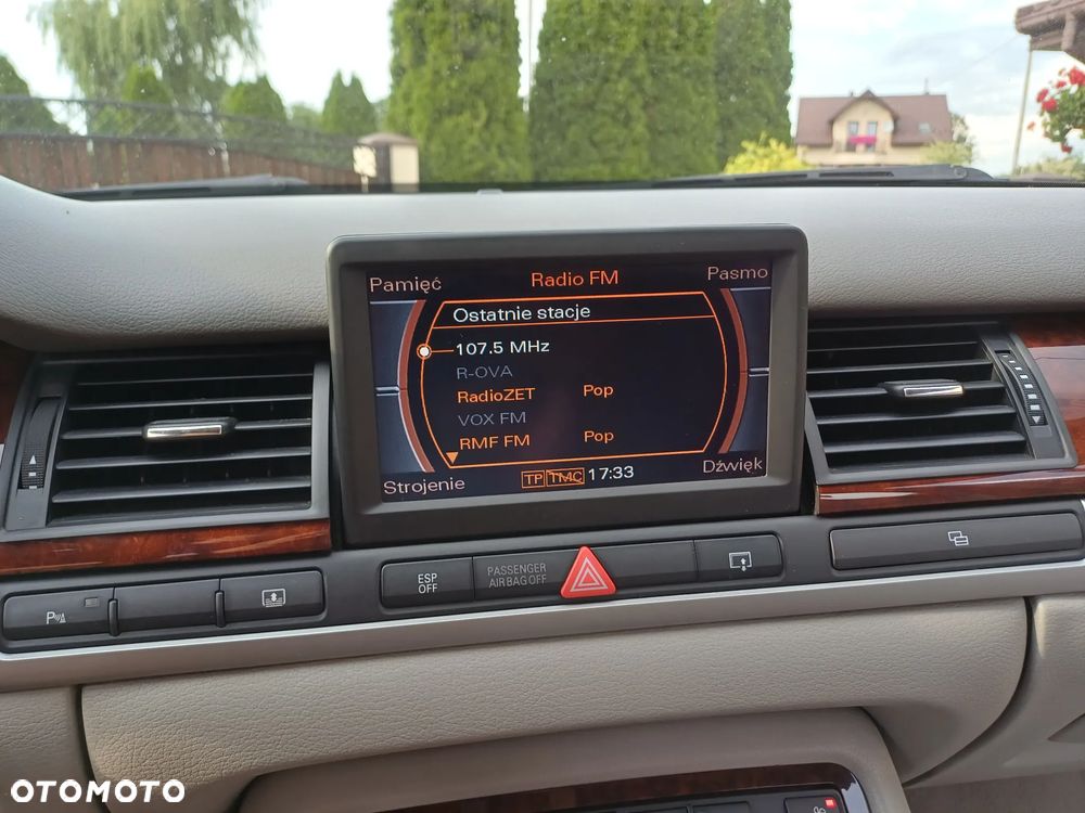 Audi A8 4.2 TDI Quattro - 13