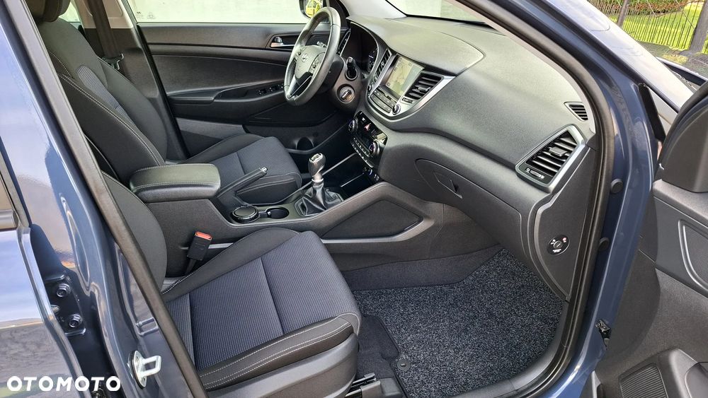 Hyundai Tucson 1.6 GDi 2WD Select - 30