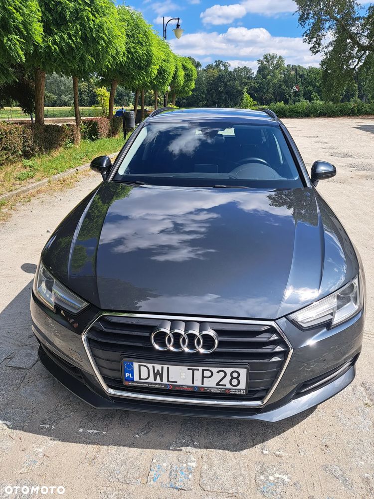 Audi A4 Avant 2.0 TDI ultra - 1
