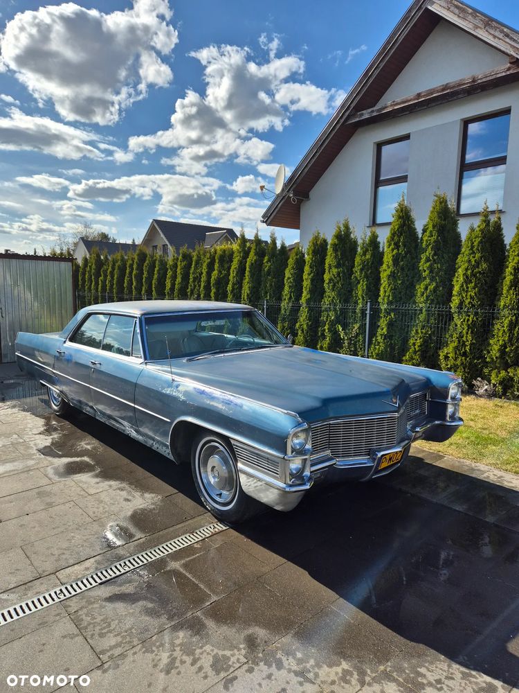 Cadillac Deville - 7