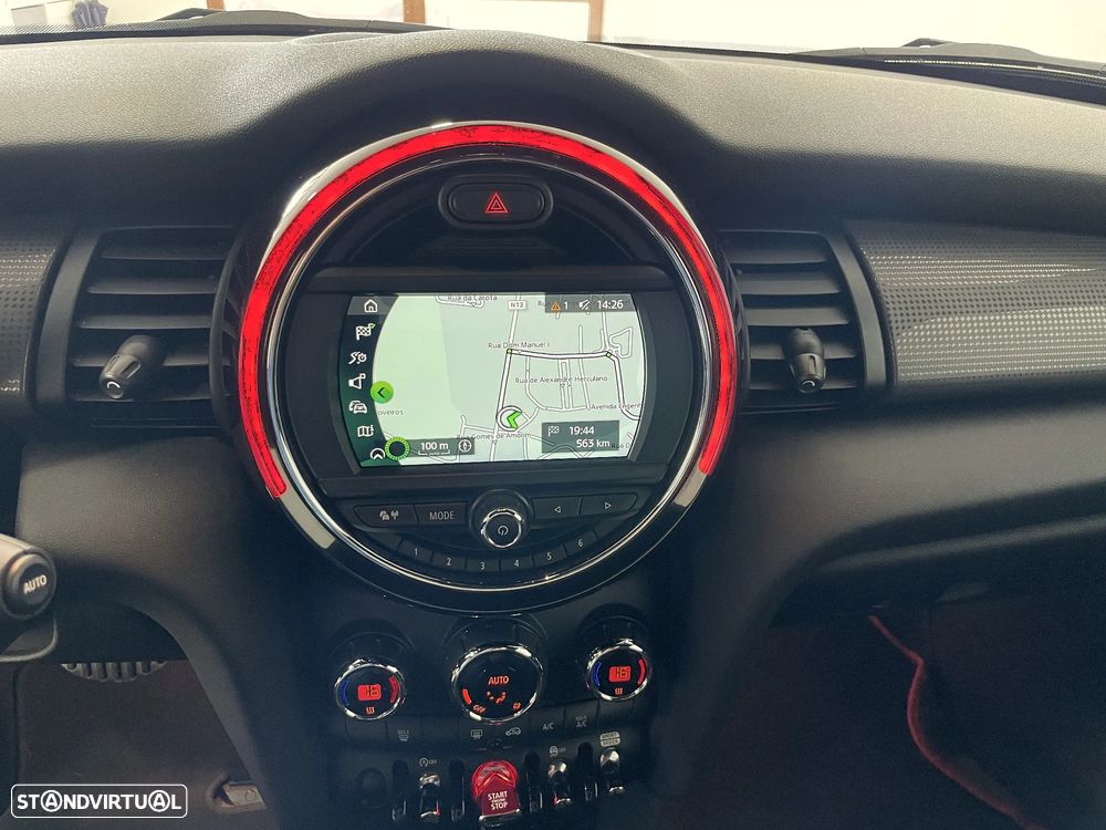 MINI Cabrio Cooper Premium Extra JCW Auto - 9