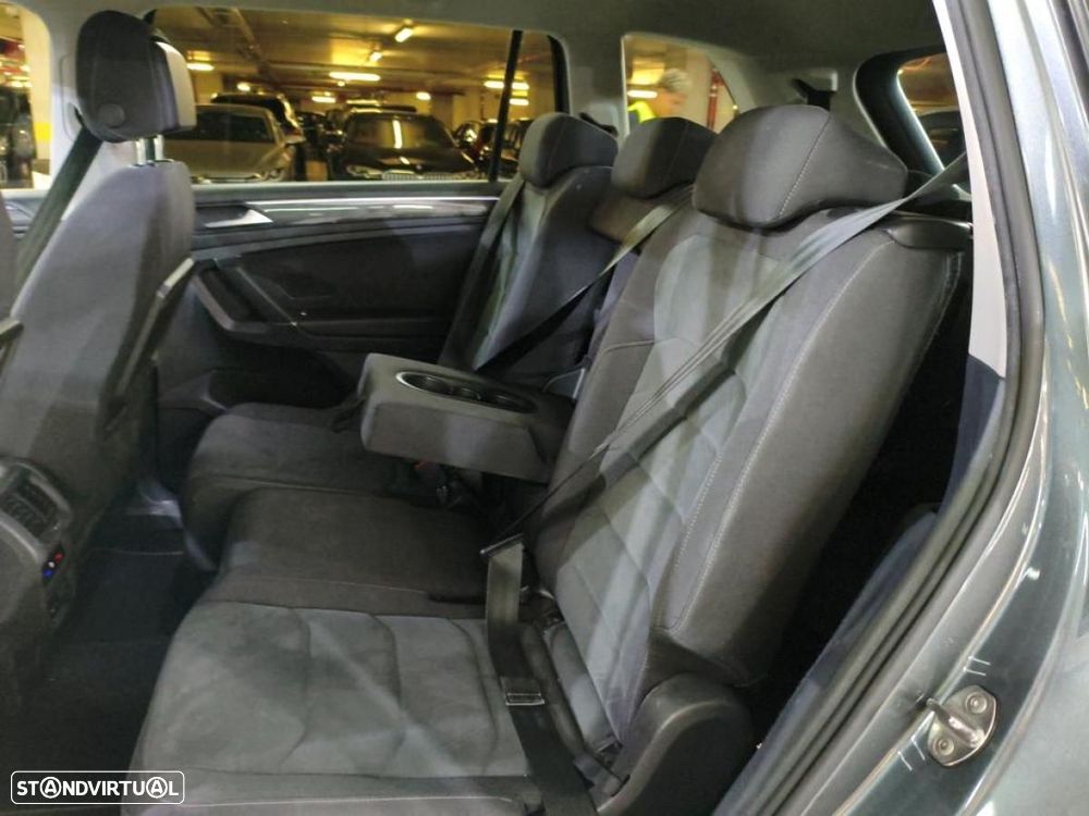 VW Tiguan Allspace 2.0 TDI Highine DSG - 6