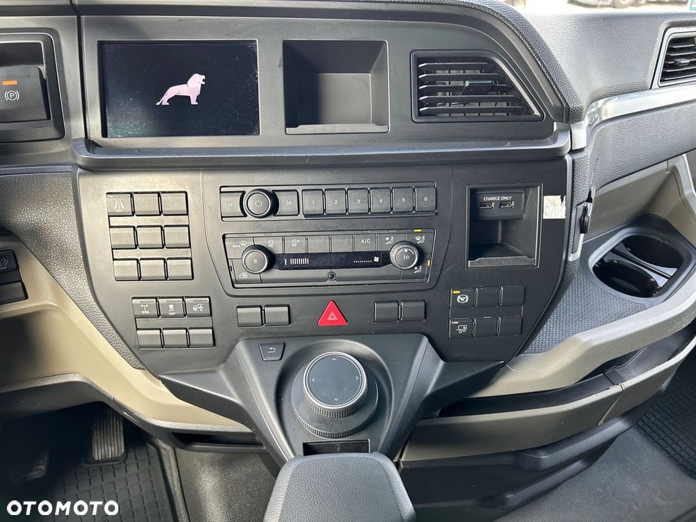 MAN TGX 18.470 4x2 BL SA - 16