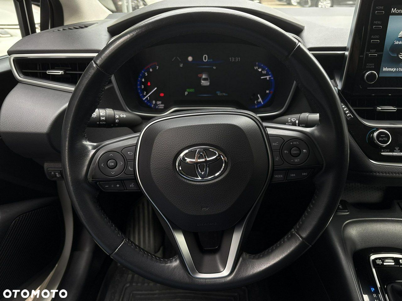 Toyota Corolla - 21