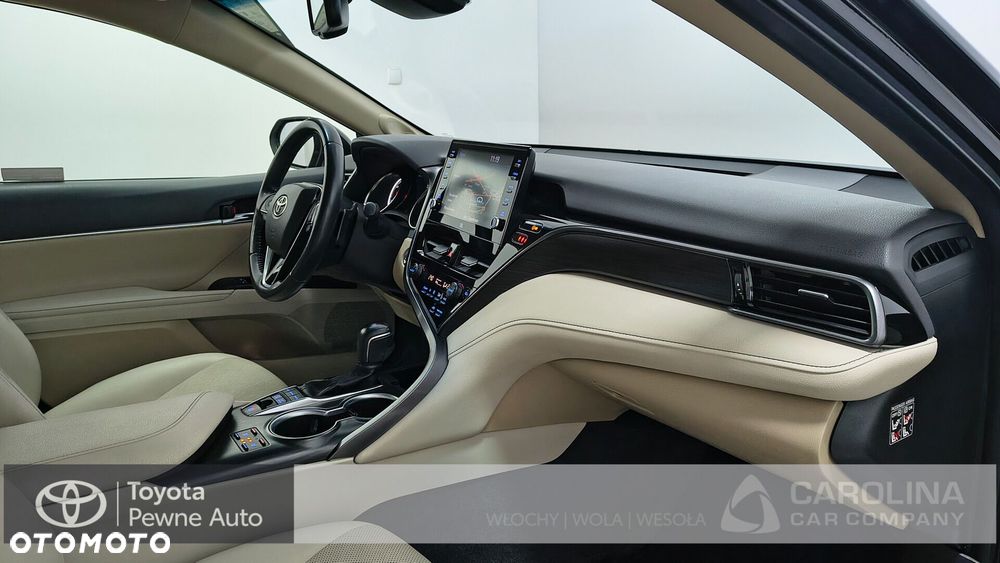 Toyota Camry 2.5 Hybrid Executive CVT - 16