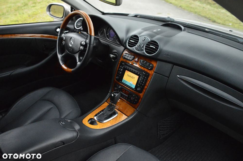 Mercedes-Benz CLK - 33