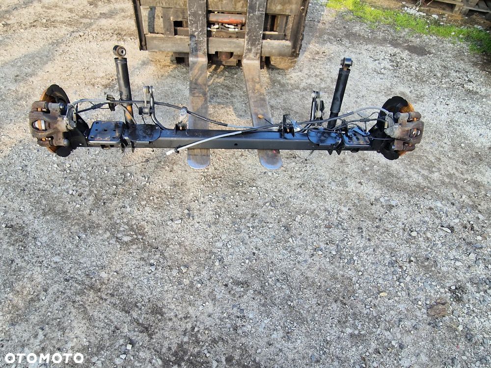 BELKA TYLNA OŚ RENAULT MASTER IV 2023r KOMPLETNA - 1