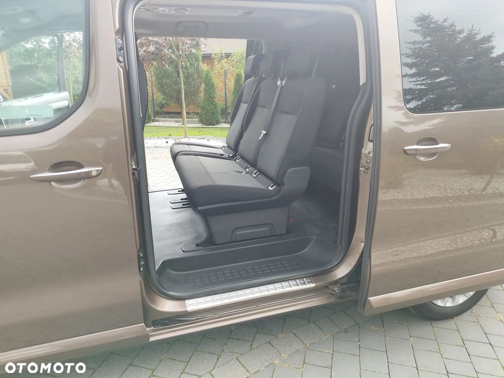 Toyota Proace Verso 2.0 D4-D Long Family - 32