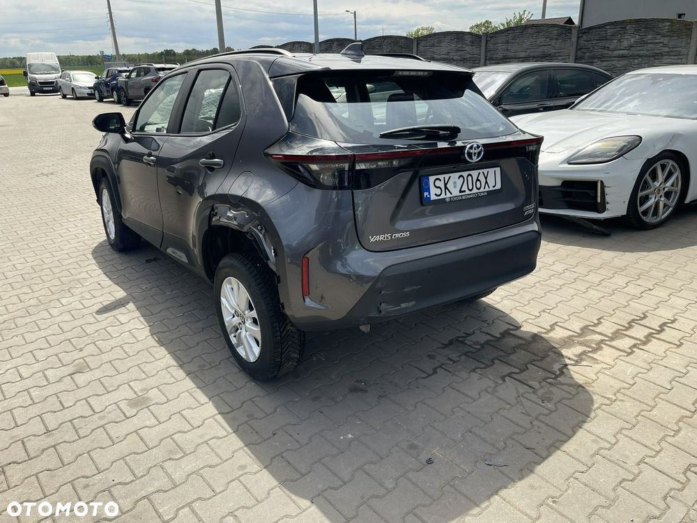 Toyota Yaris Cross Hybrid 1.5 Style AWD - 3