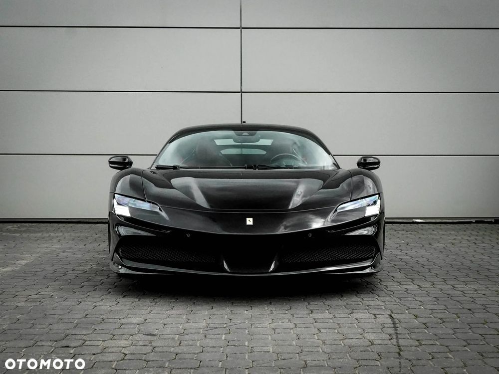 Ferrari SF90 Stradale - 3
