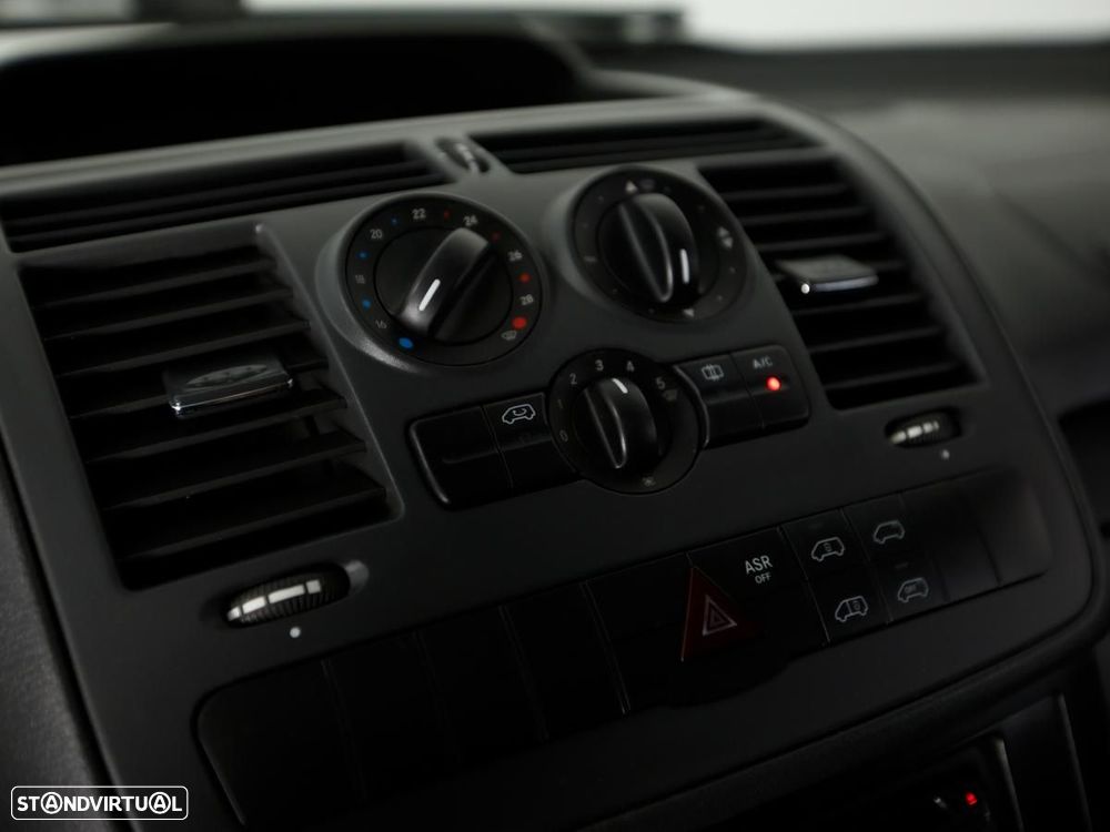 Mercedes-Benz Vito - 12