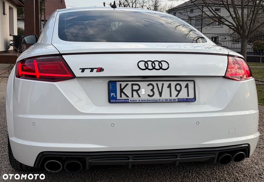 Audi TT S Coupé - 4