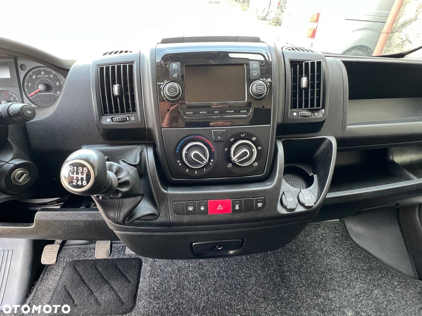 Peugeot Boxer - 11