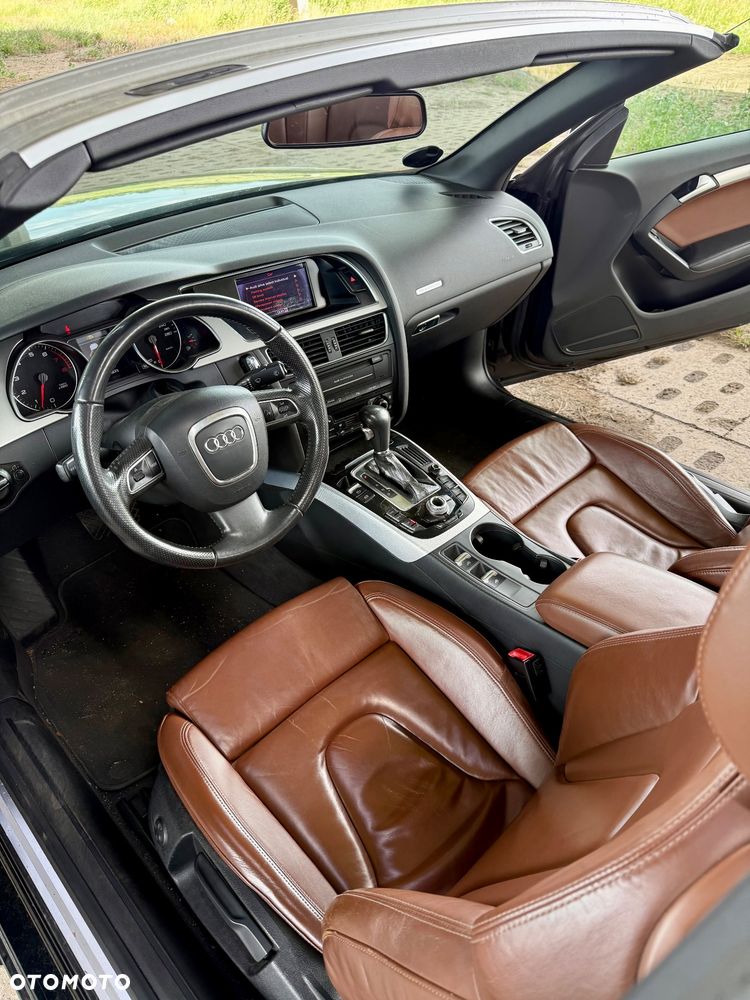 Audi A5 Cabrio 2.0 TFSI quattro S tronic - 12