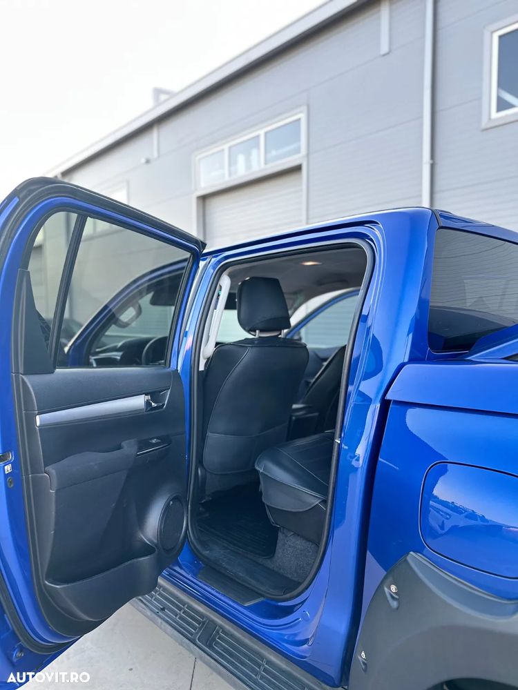 Toyota Hilux 2.4D 150CP 4x4 Double Cab AT Executive - 10