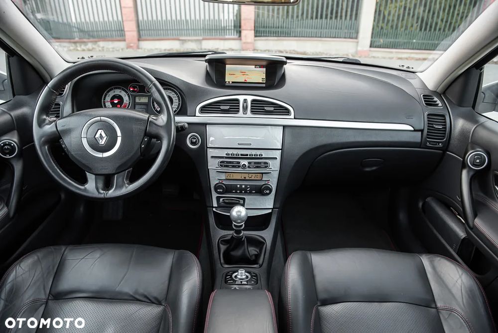 Renault Laguna 2.0 16V Turbo GT - 28