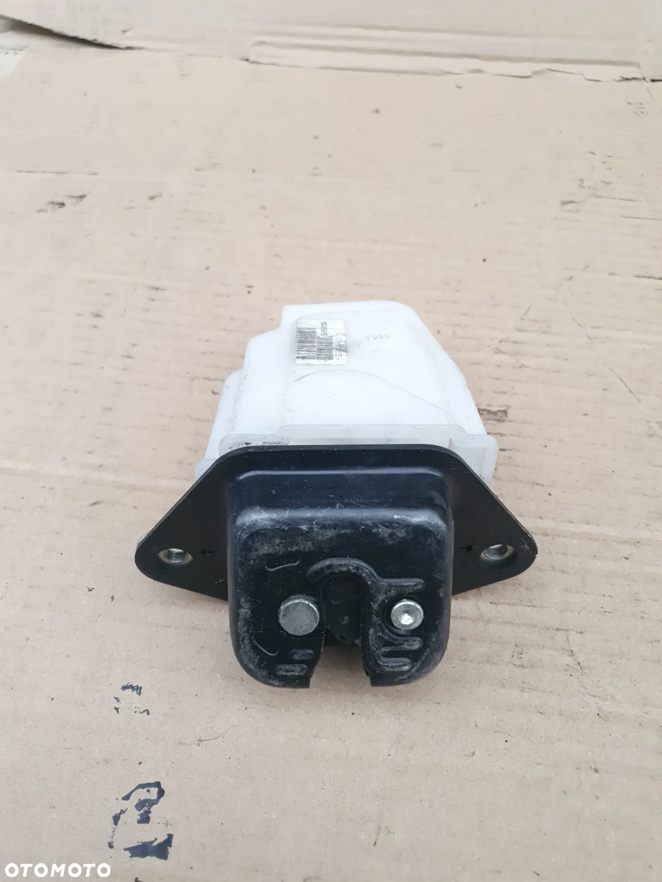 } ZAMEK KLAPY BAGAŻNIKA HONDA CIVIC VIII 8 UFO HB 5D - 4