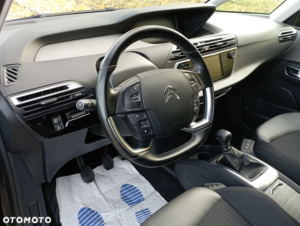 Citroën C4 SpaceTourer - 19